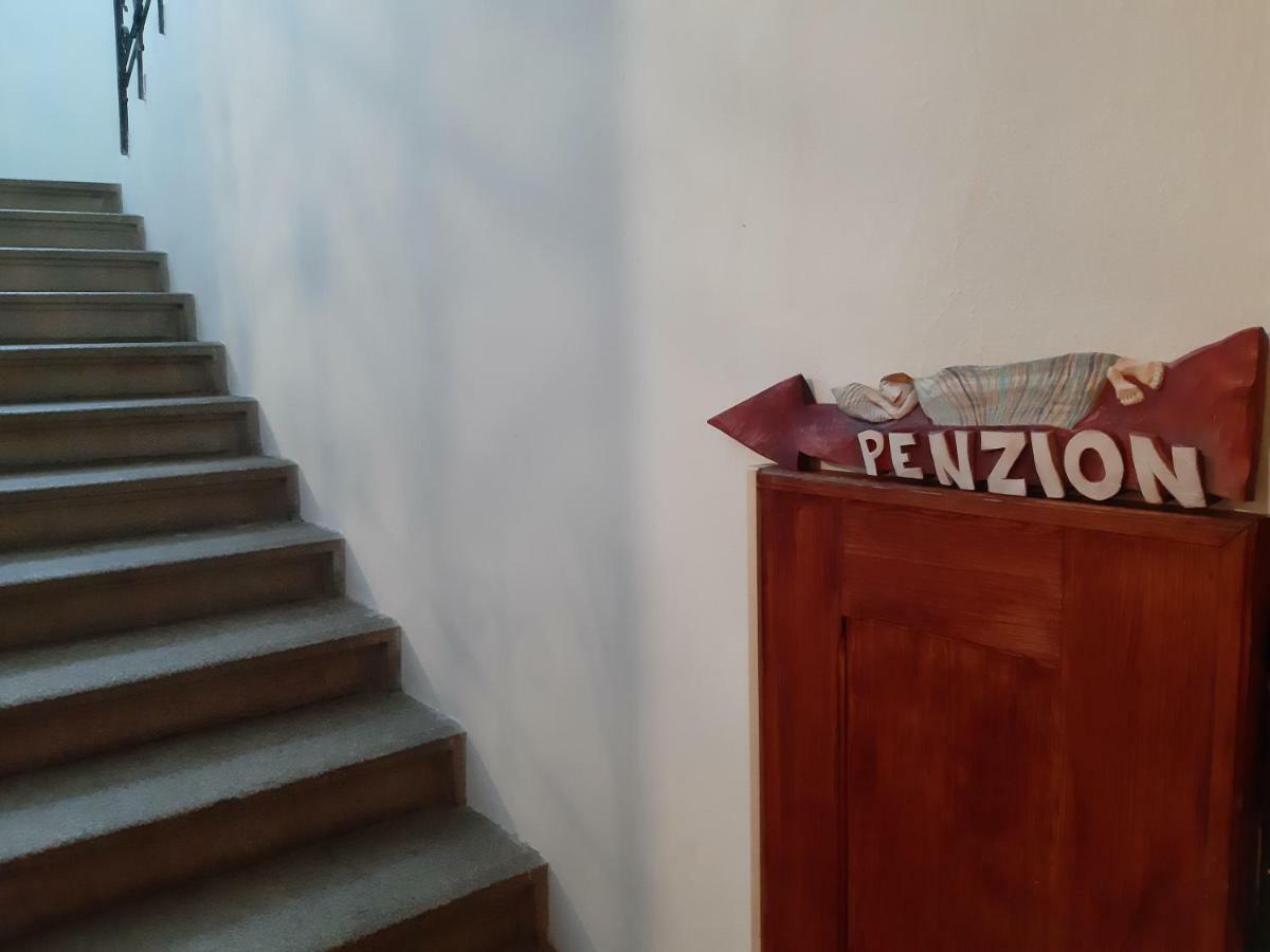 Penzion A Restaurace U Hajku Nove Dvory  Экстерьер фото